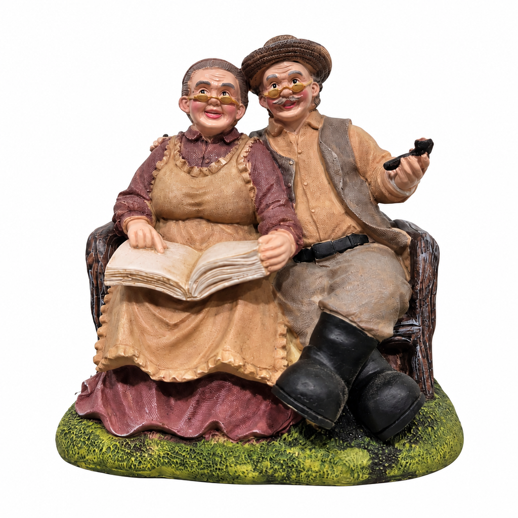Old Couple Resin Showpiece for Home Décor